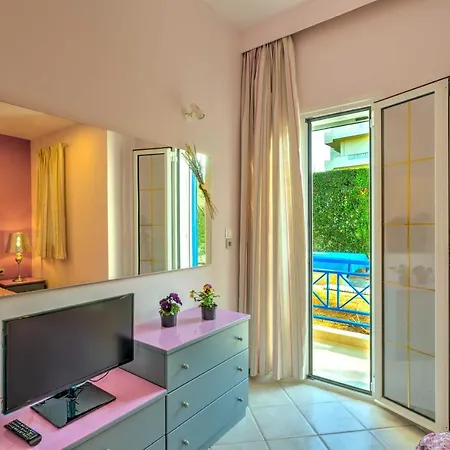 דירה In Amoudara Of Heraklion-4 *